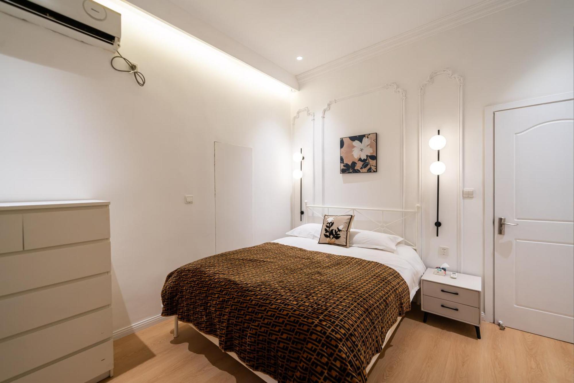 Shanghai Yi Du B&B - Near People'S Square Metro Station And The Bund Exteriör bild