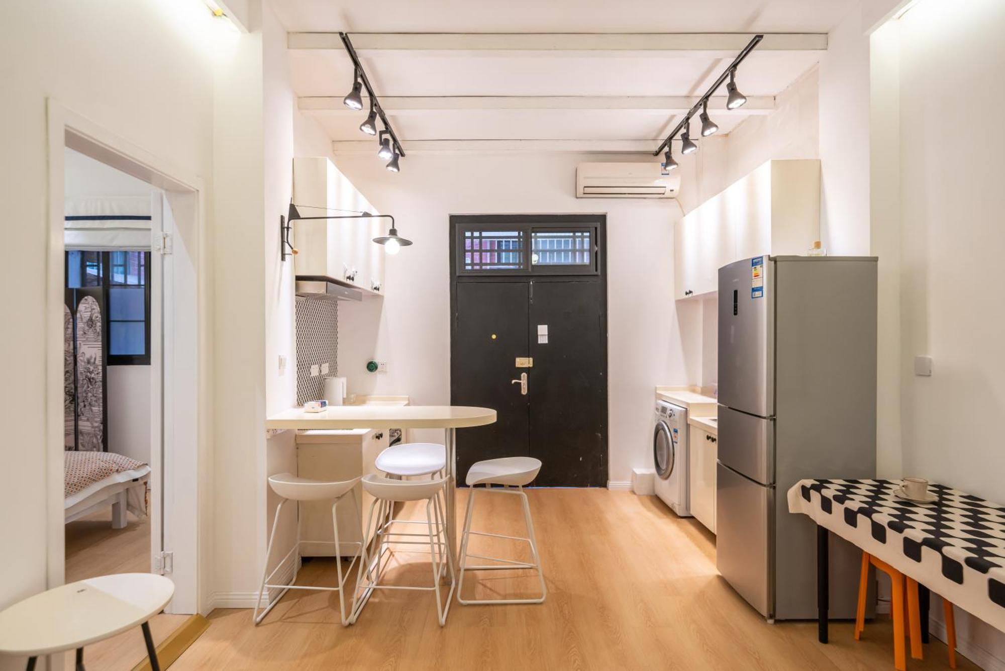 Shanghai Yi Du B&B - Near People'S Square Metro Station And The Bund Exteriör bild